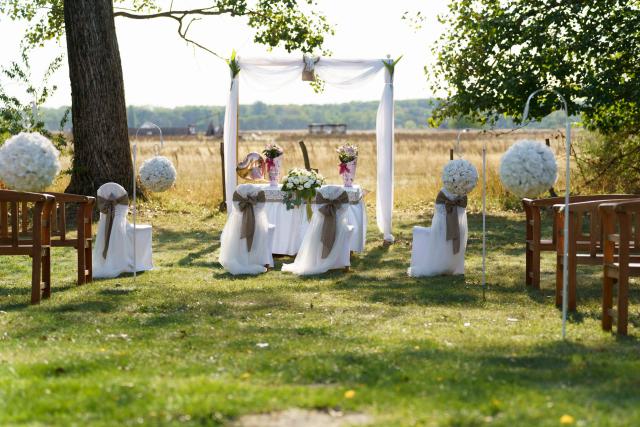 Wedding photography in Bugacpuszta – natural, lasting photos in the endless landscape